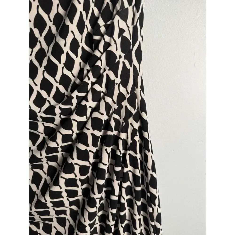 Lauren Ralph Lauren Dress Sheath Knee Length Stretch Ruched Black Boat Neck 10 - Picture 2 of 11